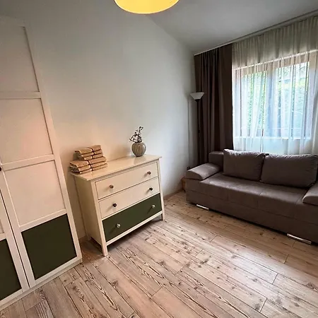 Nocleg ze śniadaniem Marina & Parking Free 4*